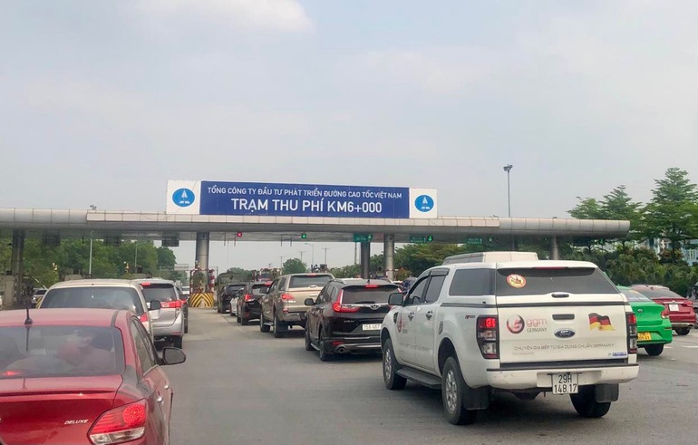 Vì sao ông trùm đường cao tốc Việt Nam chưa thể thu phí tự động?
