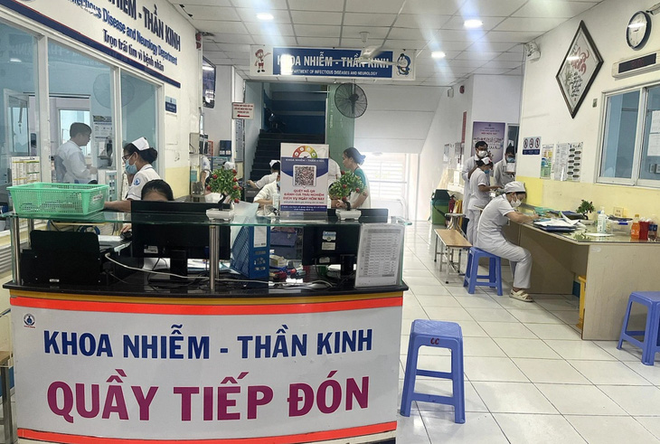 Bệnh nhi nội trú dưới 5 tuổi được tiêm vắc xin ngừa sởi miễn phí